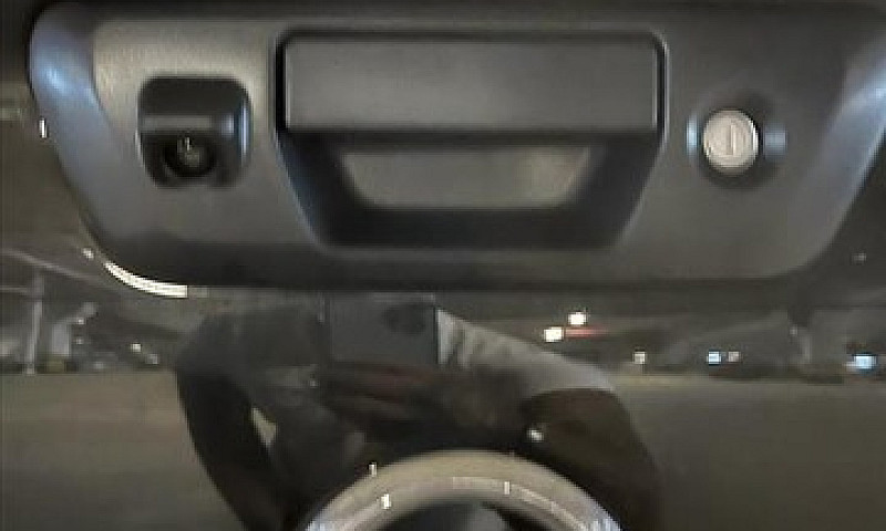 Nissan Frontier 2.3 ...