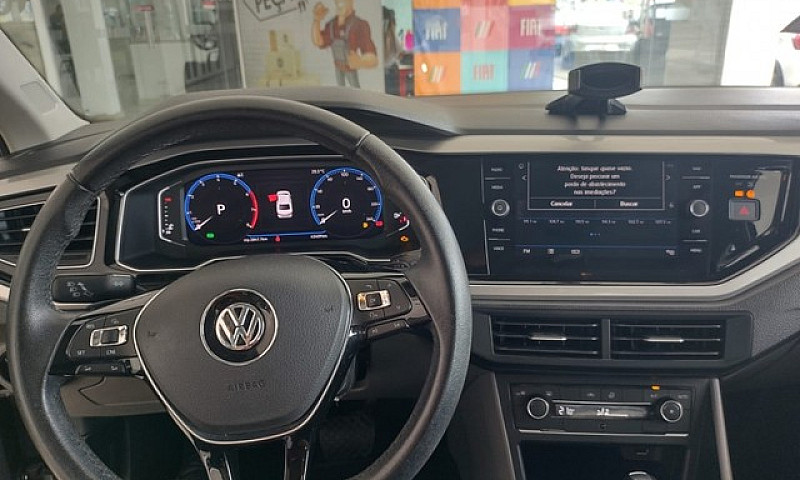 Volkswagen Virtus Hi...