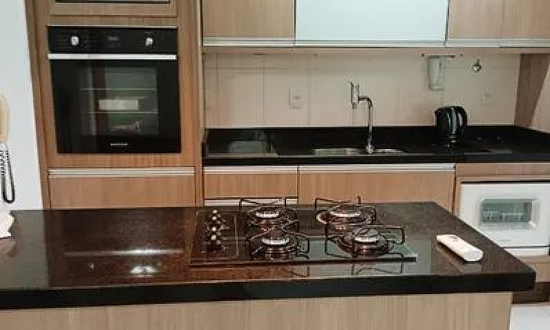 Apartamento Com Vist...