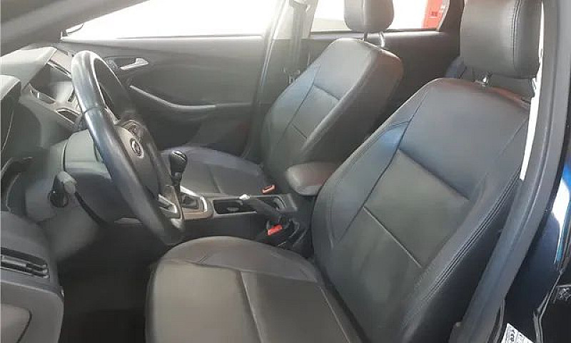 Ford Focus 2018 1.6 ...