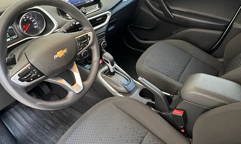 Tracker 2022 Automát...