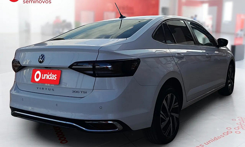 Volkswagen Virtus Hi...