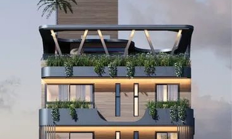 Em Frente À Praça Da...