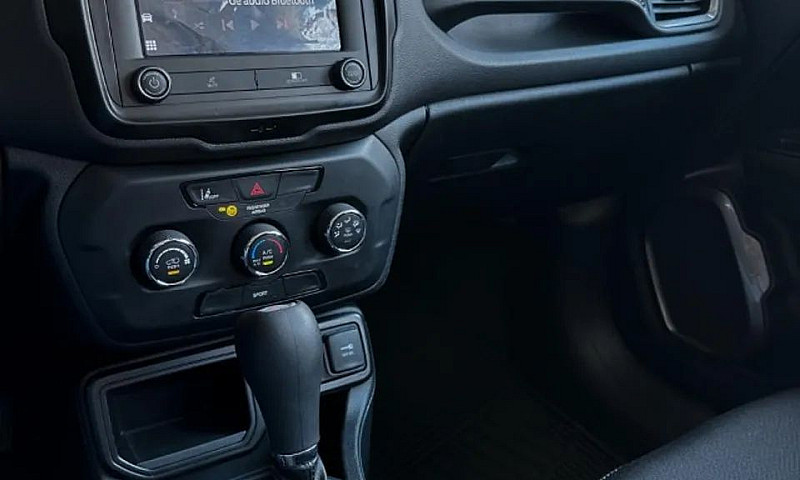 Jeep Renegade T270 1...