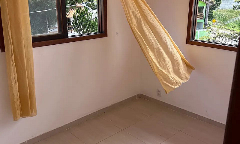 Alugo Casa Em Pirati...