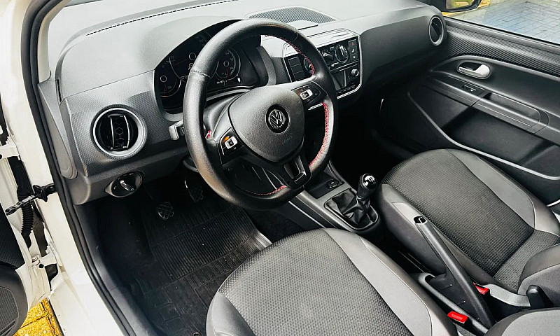 Volkswagen Up! Extre...