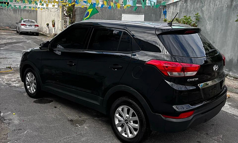 Hyundai Creta Action...