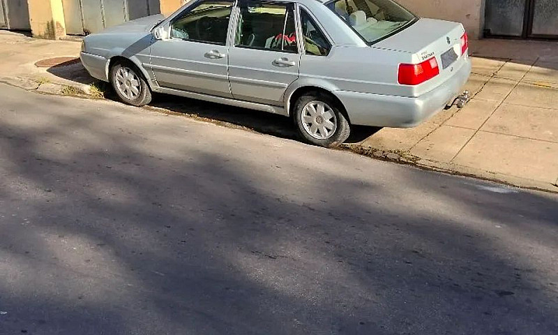 Volkswagen Santana 2...