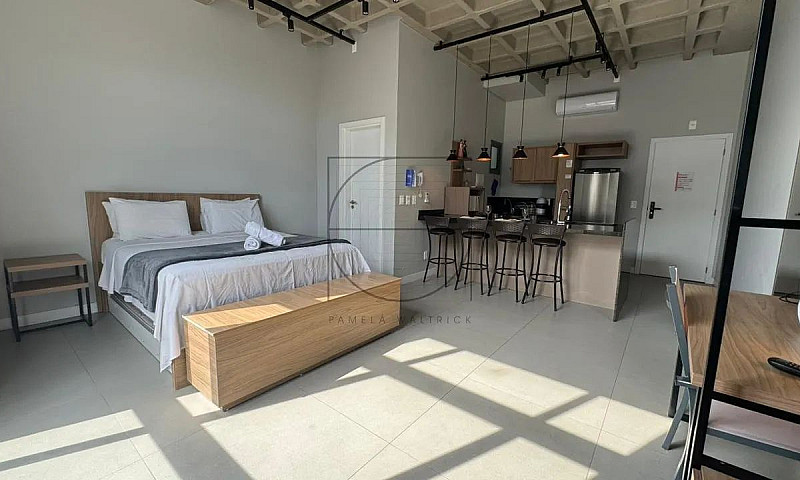 Studio Mobiliado Em ...