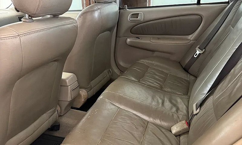 Toyota Corolla Xei 1...