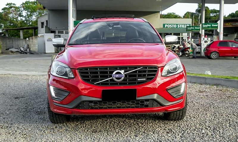 Volvo Xc 60 T5 R-Des...