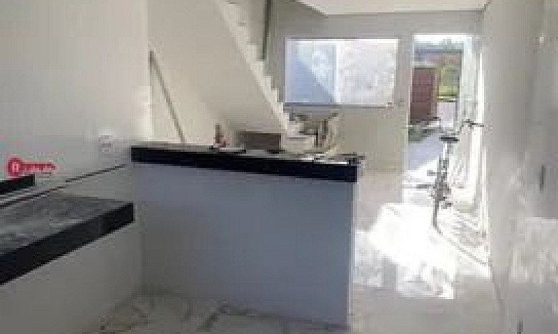 Casa À Venda No Bair...