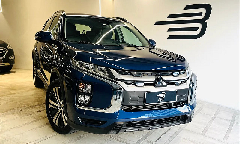 Mitsubishi Outlander...