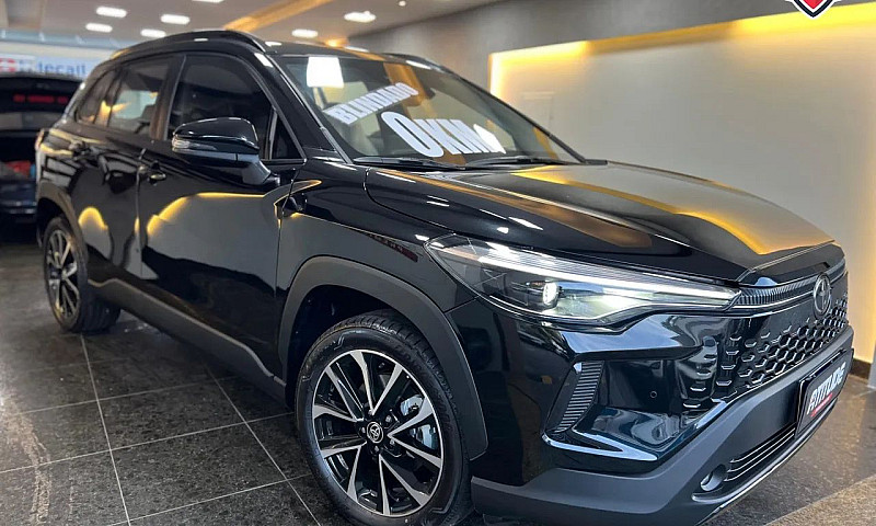 Toyota Corolla Cross...
