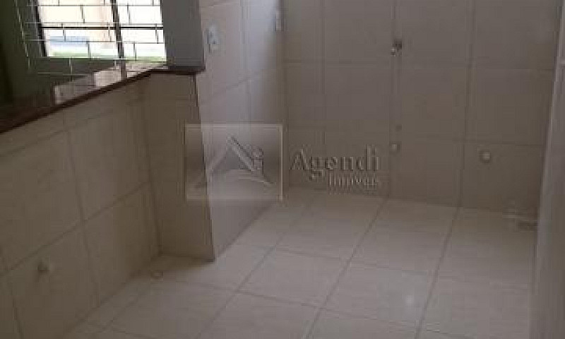 Apartamento Em Curit...