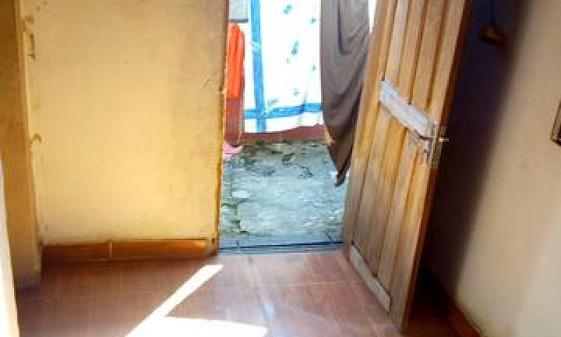 Alugo Kitnet,R$300 I...
