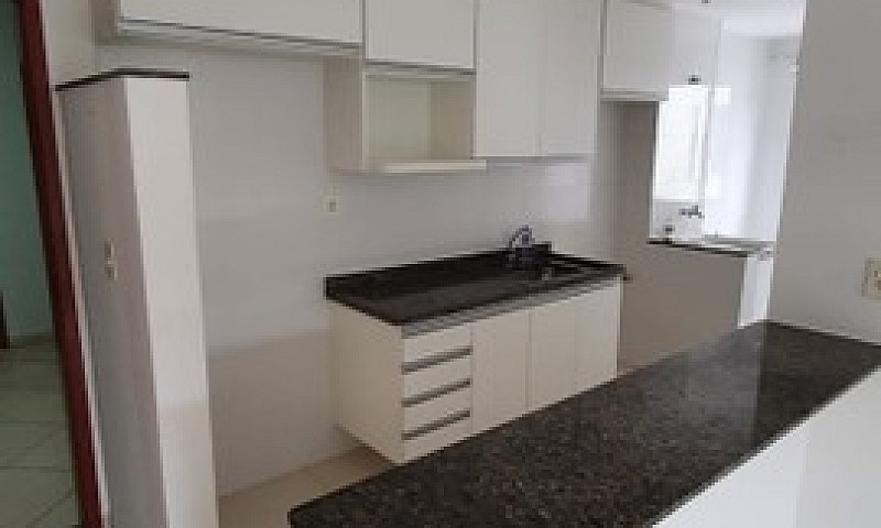 Aluga-Se Apartamento...