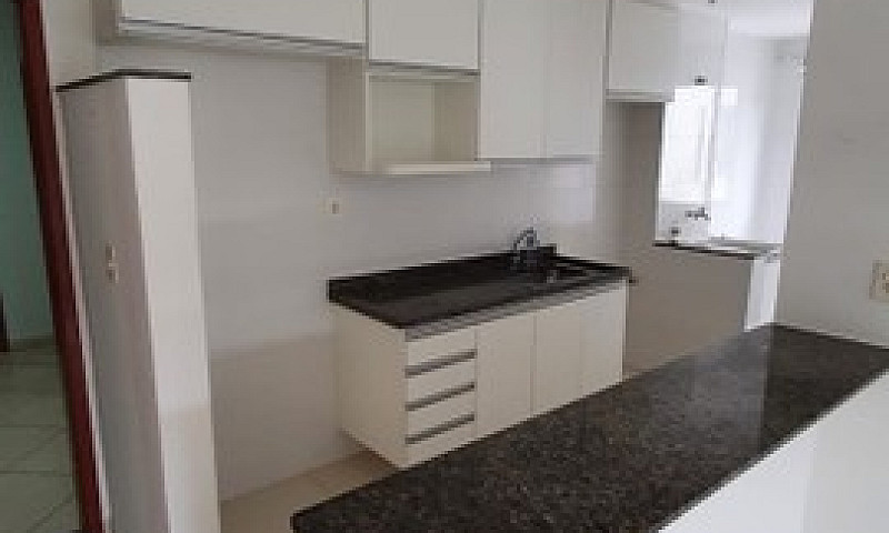Aluga-Se Apartamento...