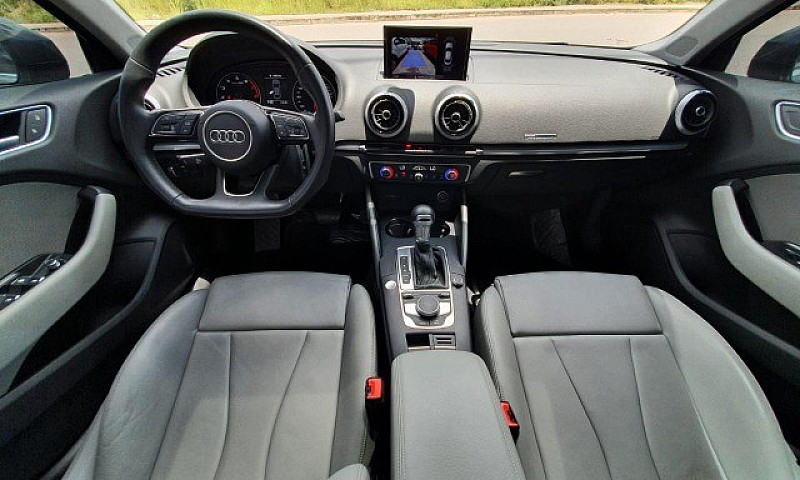 Audi A3 Sedan 1.4 Pr...