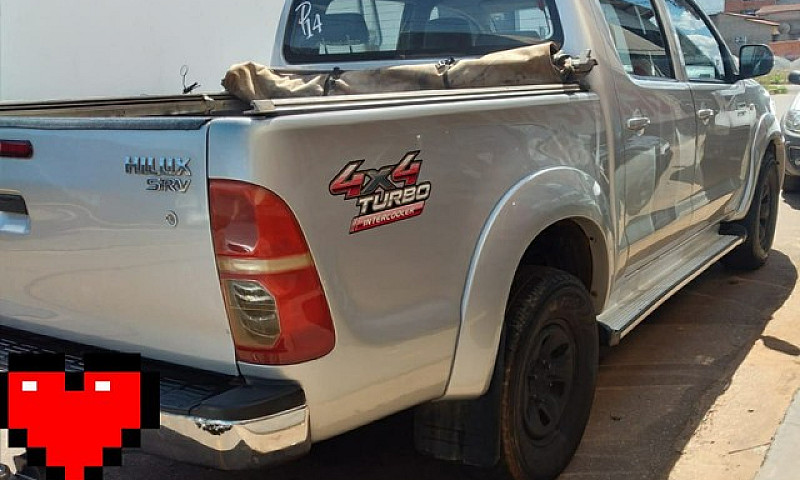 Vendo  Hilux 4X4 3.0...