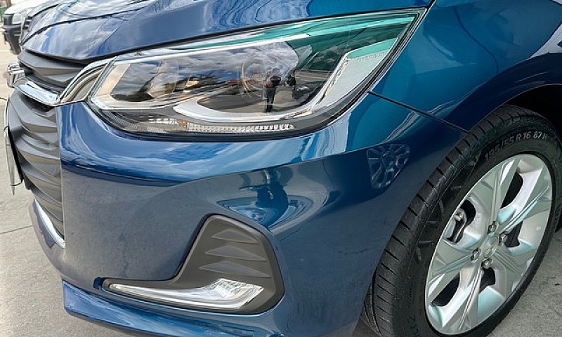 Chevrolet Ônix Premi...