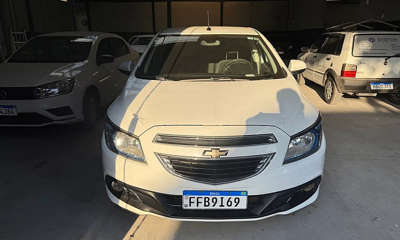 Prisma 1.4 Lt 2015 C...