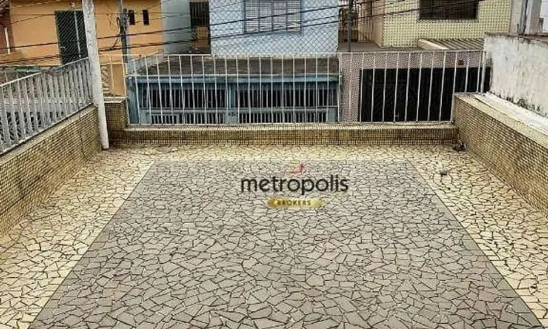 Sobrado À Venda, 106...