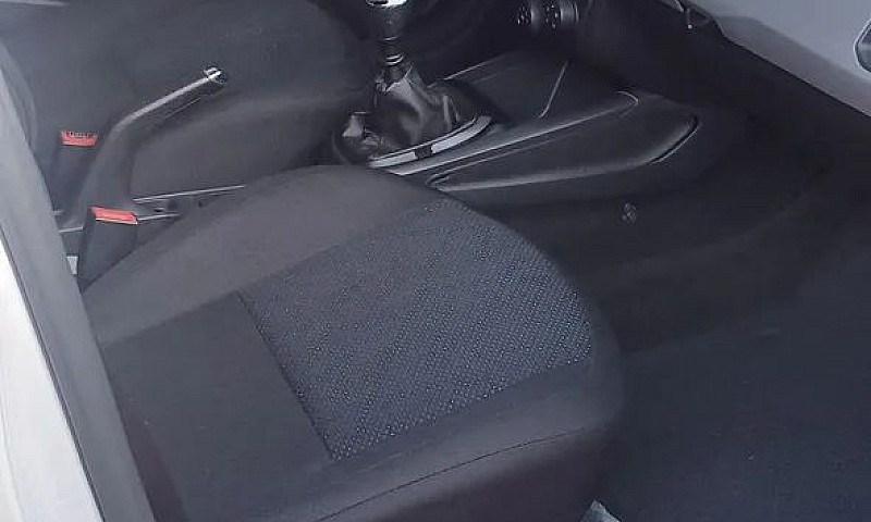 Volkswagen Up! High ...