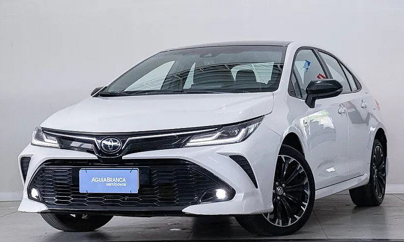 Toyota Corolla Cross...