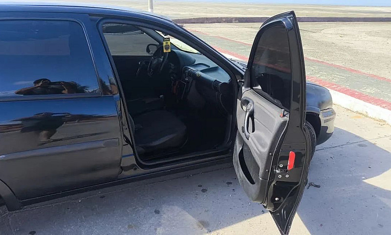 Chevrolet Corsa Sed ...