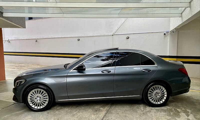 Mercedes-Benz C-200 ...