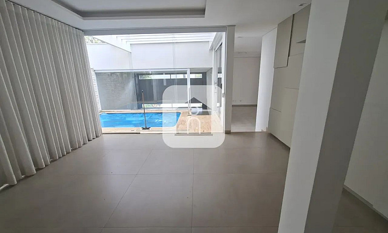 Casa Para Venda E Lo...