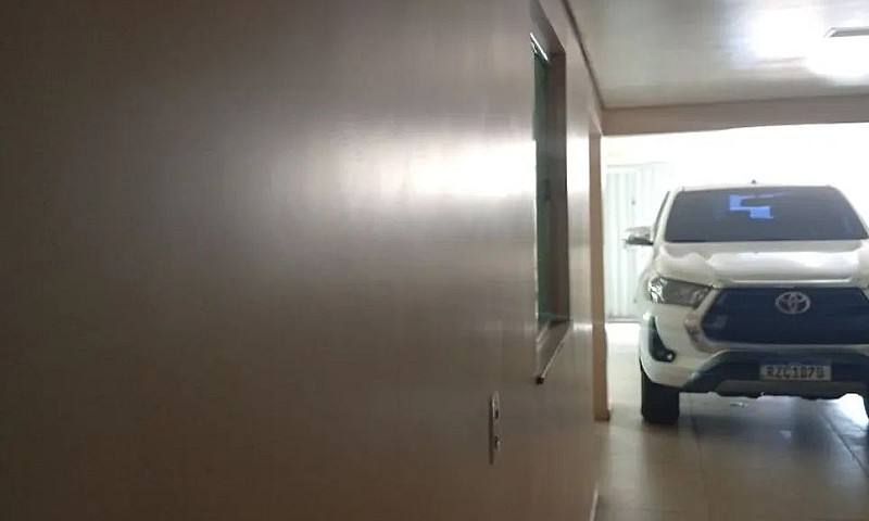 Casa Com Piscina Sem...
