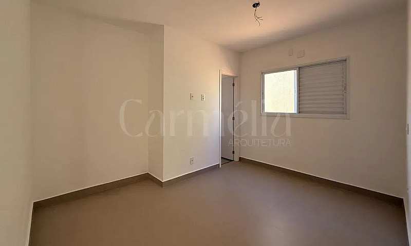 Casa De Condomínio P...