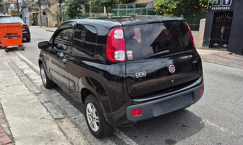 Fiat Uno Vivace 1.0 ...