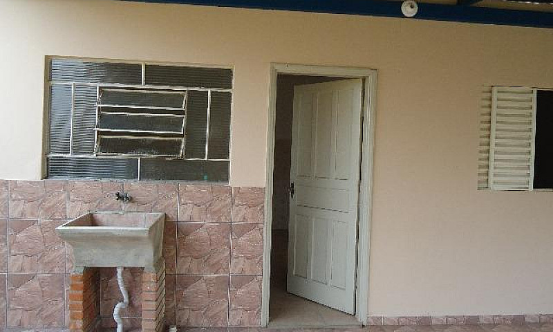 Cod 8- Casa Cajuru C...