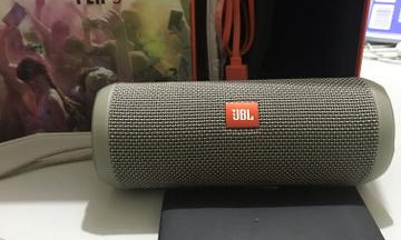 Vendo Jbl Flip 3 Ori...