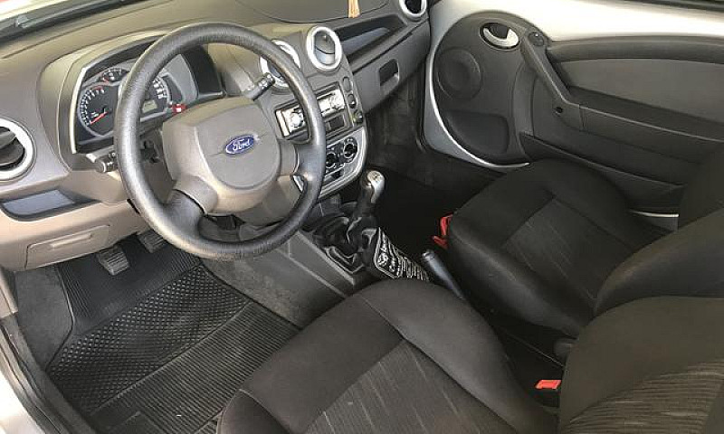 Vendo Ford Ka Class ...