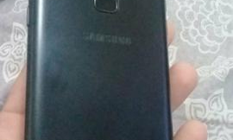 Vendo A6 Plus...