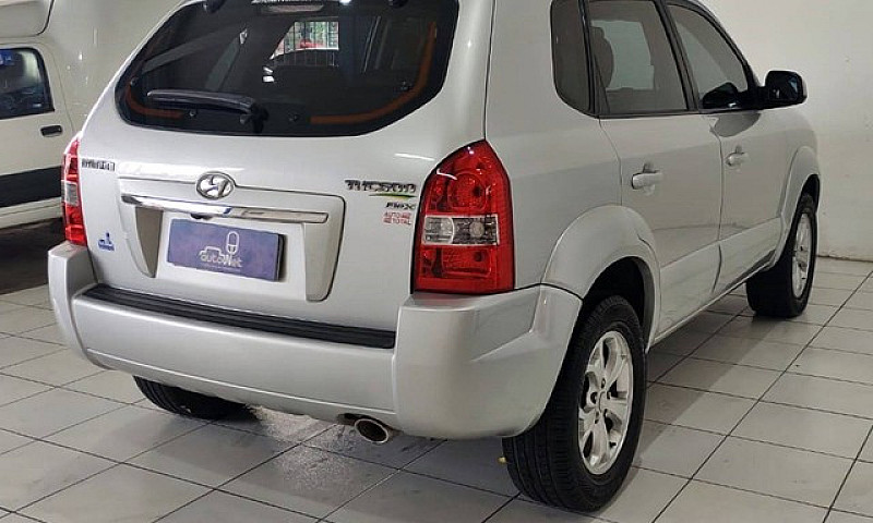 Hyundai Tucson Gls  ...