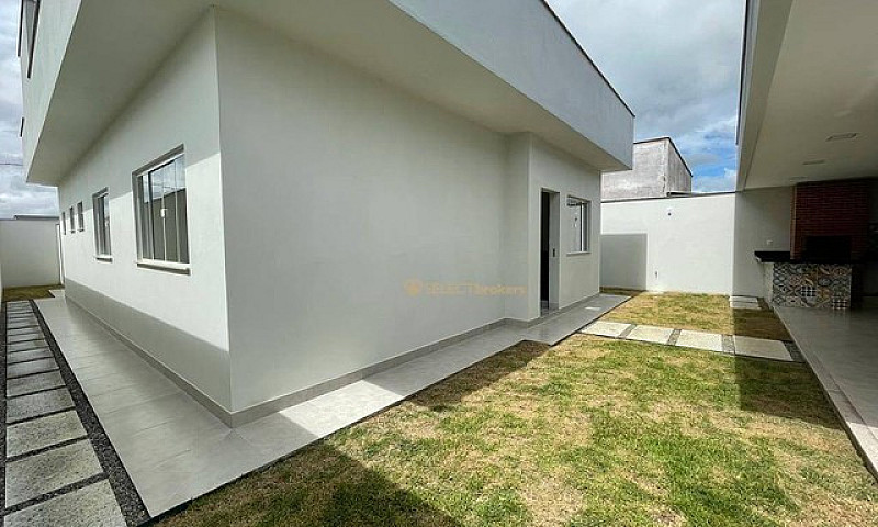 Casa Com 3 Dormitóri...