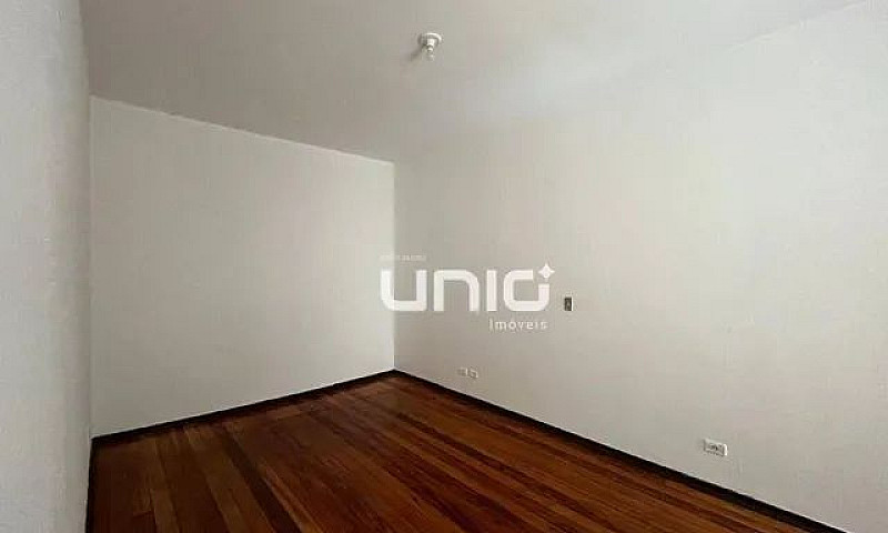 Casa Com 2 Dormitóri...