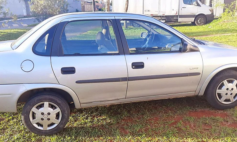 Chevrolet Corsa Sed ...