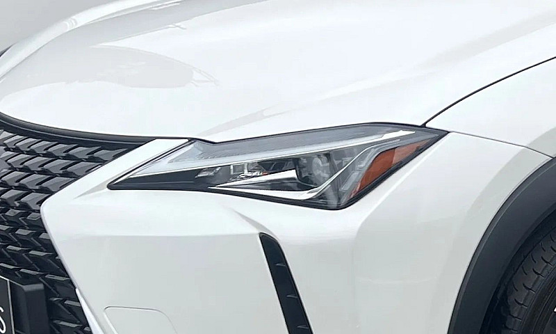 Lexus Ux-250H Dynami...