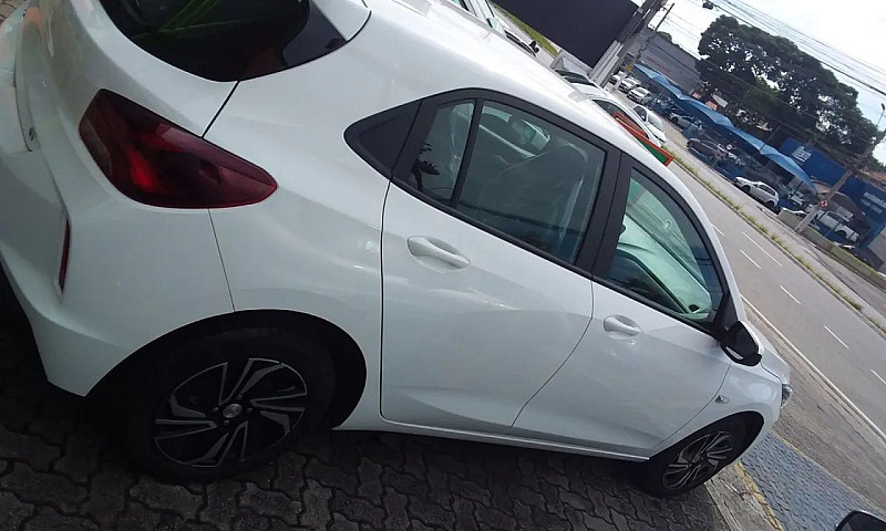 Chevrolet Onix Hatch...