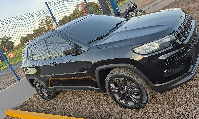 Jeep Compass T270 80...