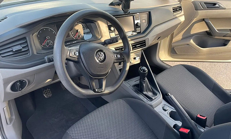 Volkswagen Polo 1.6 ...