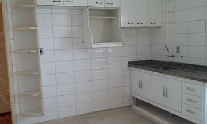Cod 13 Apartamento C...