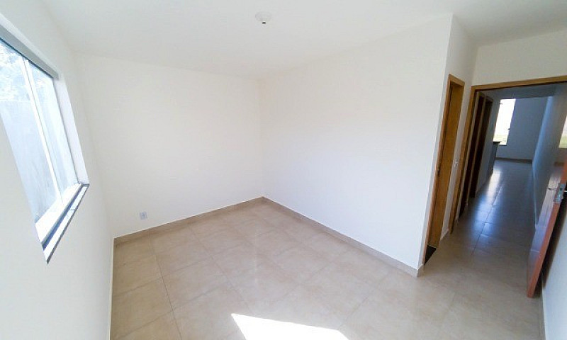 Casa 2 Q + Suítes Co...
