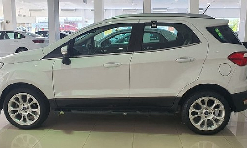 Ford Ecosport Titani...